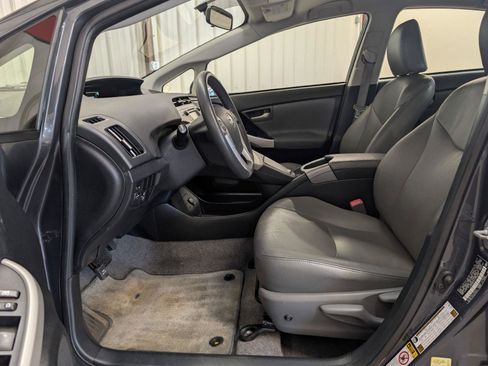 Used 2012 Toyota Prius Two FWD image 21