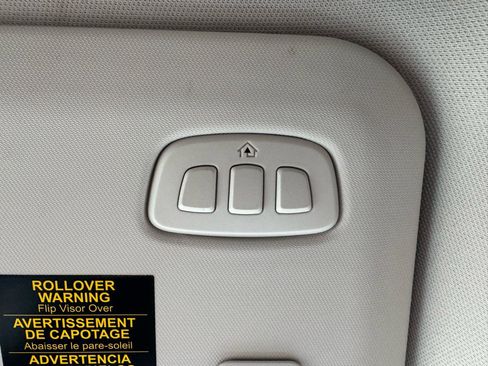 Used 2025 Ford Escape Platinum image 26