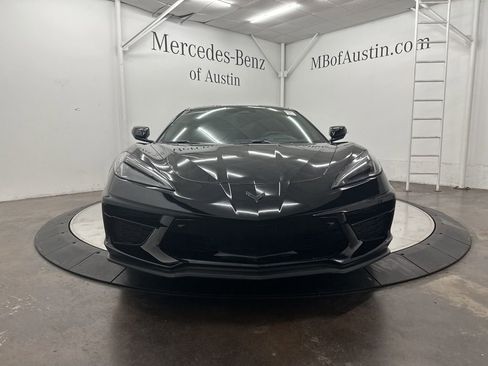 Used 2024 Chevrolet Corvette Stingray Preferred Cpe w/ Z51 Performance Package RWD image 2