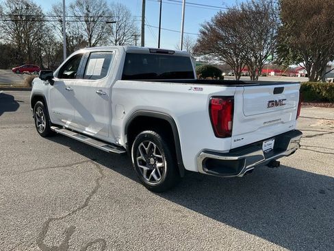 Used 2023 GMC Sierra 1500 SLT w/ SLT Premium Package image 21