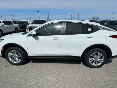 New 2026 Buick Envista Preferred w/ Advanced Safety Package FWD image 5