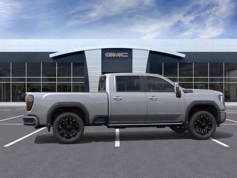 New 2026 GMC Sierra 2500 Denali Ultimate w/ LPO, Black Badging Package AWD/4WD image 5