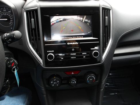 Used 2018 Subaru Impreza 2.0i Premium AWD/4WD image 19