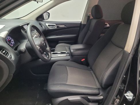 Used 2020 Nissan Pathfinder S FWD image 17