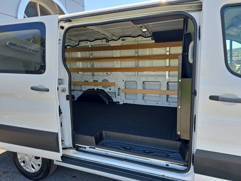 Used 2024 Ford Transit 250 Low Roof w/ Exterior Upgrade Package RWD image 14