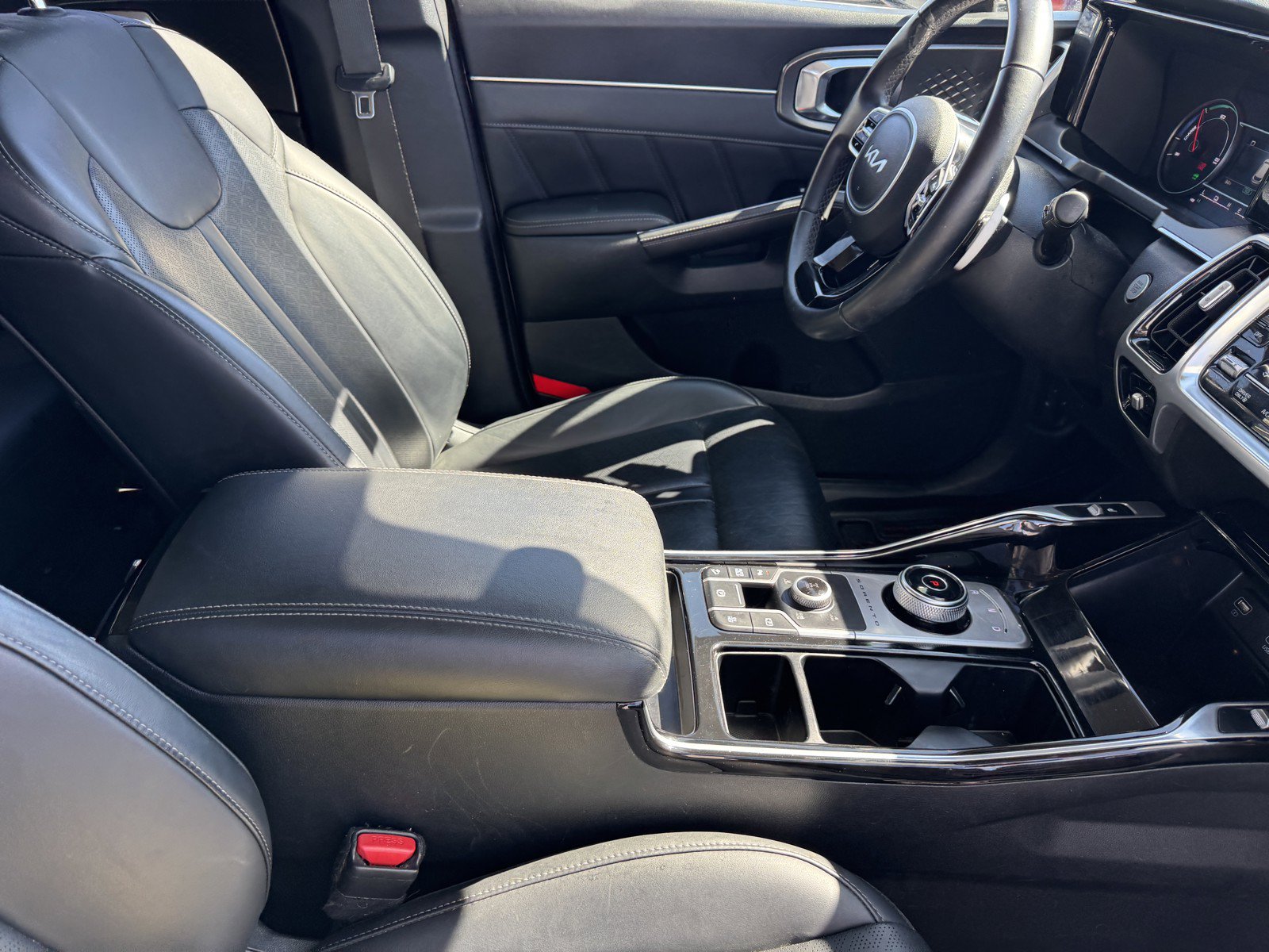 Used 2022 Kia Sorento SX AWD/4WD image 8