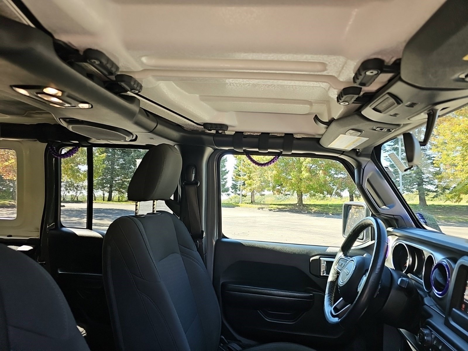 Used 2021 Jeep Wrangler Unlimited Sport AWD/4WD image 12