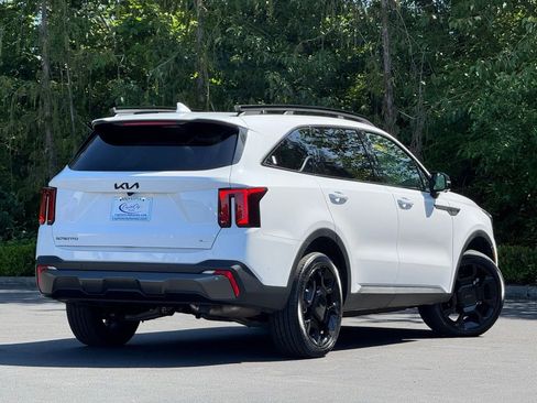 Used 2025 Kia Sorento SX AWD/4WD image 30