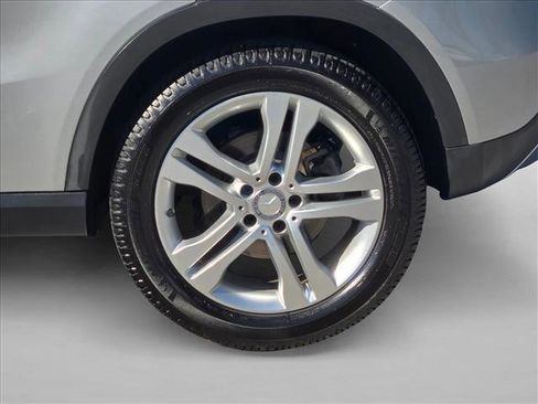 Used 2015 Mercedes-Benz GLA 250 4MATIC image 23