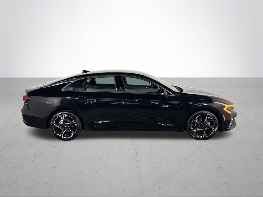 New 2026 Kia K5 GT-Line FWD image 5