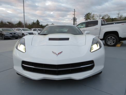 Certified 2019 Chevrolet Corvette Stingray Coupe w/ 1LT image 4
