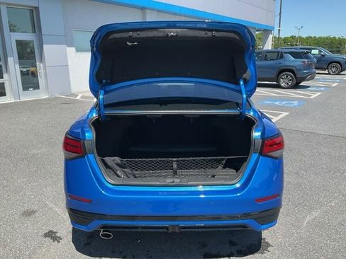 Used 2025 Nissan Sentra SR w/ Midnight Edition FWD image 18