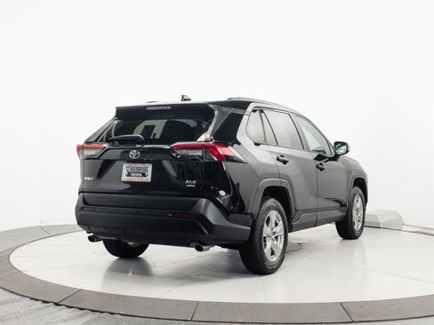 Certified 2019 Toyota RAV4 XLE w/ Convenience Package AWD/4WD image 12