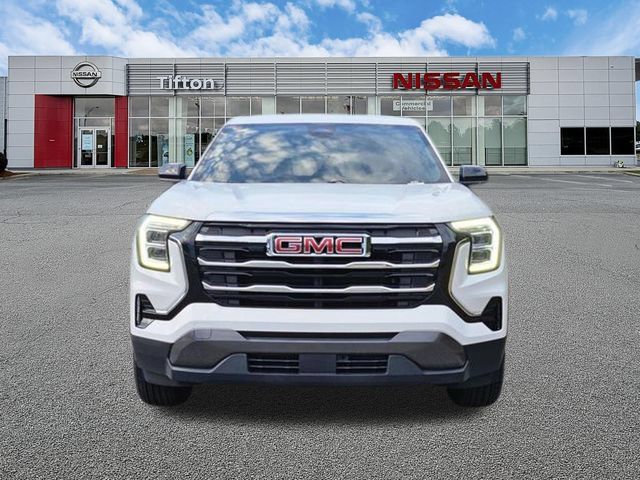 Used 2026 GMC Terrain Elevation FWD image 2