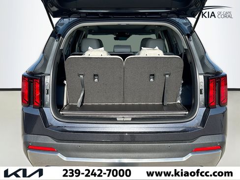 New 2026 Kia Sorento S w/ S Panoramic Sunroof Package AWD/4WD image 11