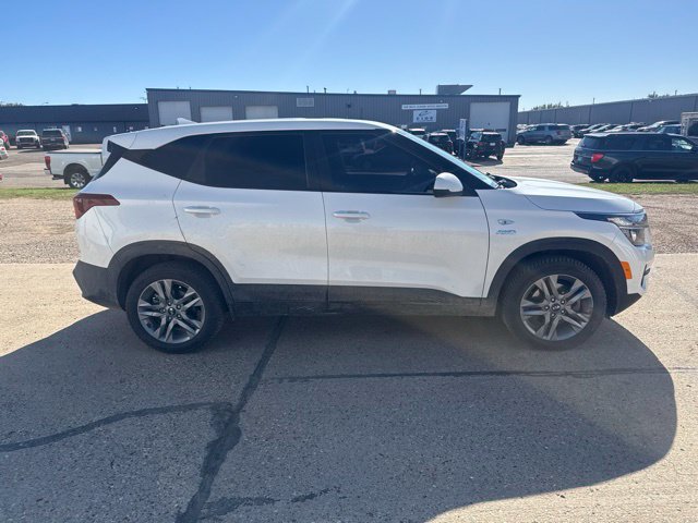 Used 2021 Kia Seltos LX AWD/4WD image 11