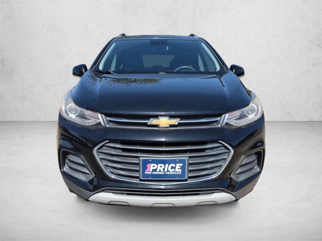 Used 2018 Chevrolet Trax LT FWD image 2