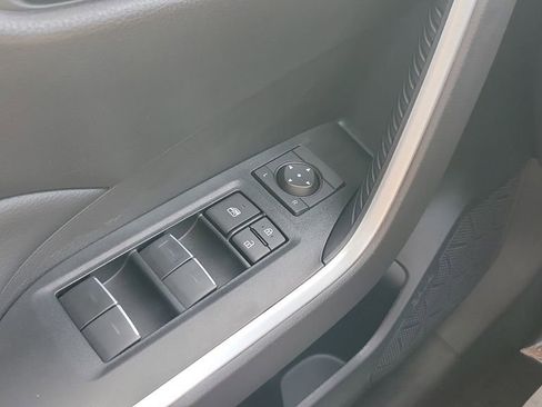 Certified 2025 Toyota RAV4 XLE w/ Convenience Package image 22