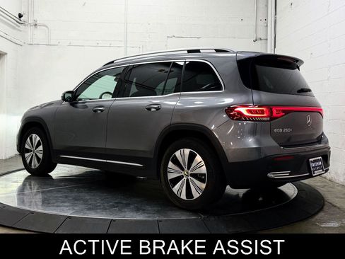 Used 2023 Mercedes-Benz EQB 250+ w/ Exclusive Package image 7