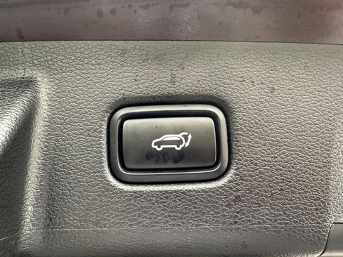 Used 2022 Kia Telluride SX w/ Nightfall Edition Package image 15