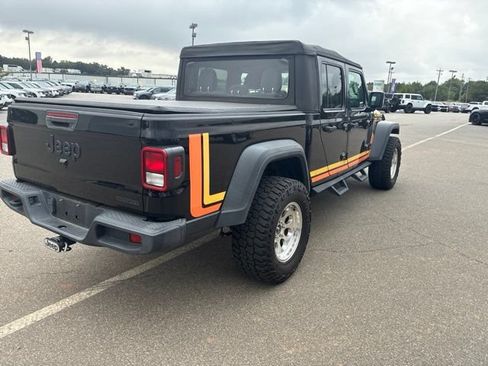 Used 2020 Jeep Gladiator Sport AWD/4WD image 4