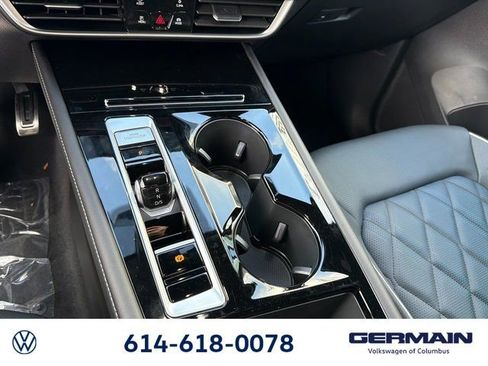 New 2026 Volkswagen Atlas Cross Sport SEL Premium R-Line AWD/4WD image 30