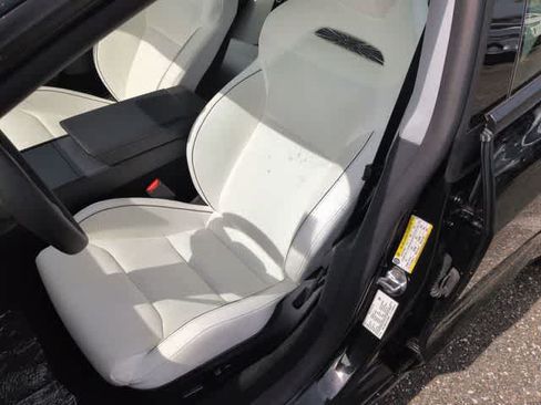 Used 2026 Tesla Model 3 Performance AWD/4WD image 15