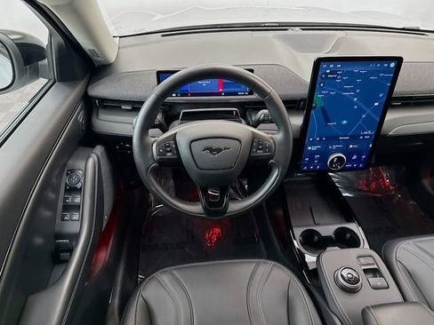 Used 2023 Ford Mustang Mach-E Premium image 23