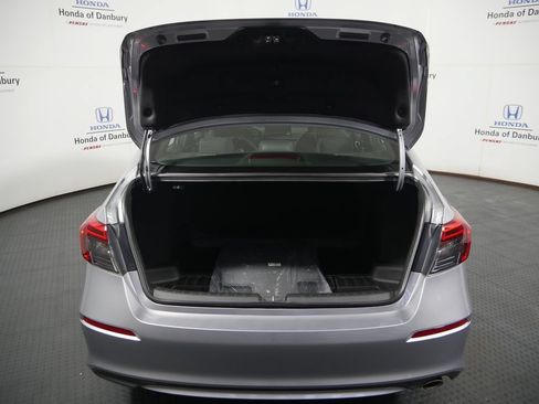 Used 2023 Honda Civic Sport image 6