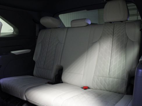 Used 2025 Cadillac Escalade IQ Luxury 1 AWD/4WD image 14