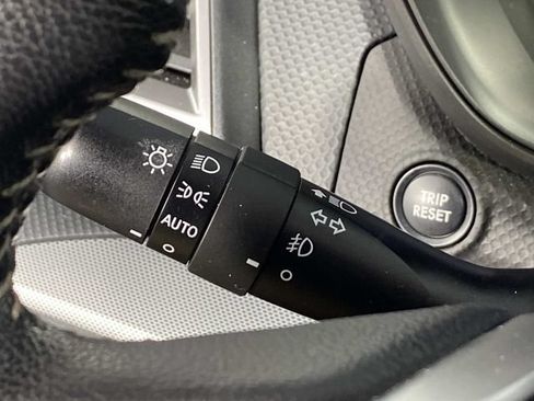 Used 2020 Subaru Forester Limited AWD/4WD image 18