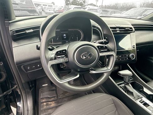 Used 2022 Hyundai Santa Cruz SEL image 12