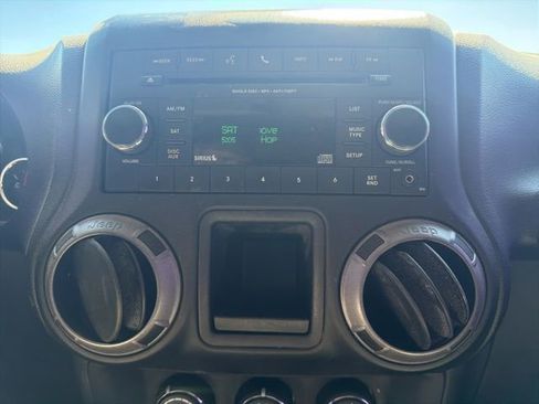 Used 2013 Jeep Wrangler Unlimited Sport w/ Connectivity Group image 21