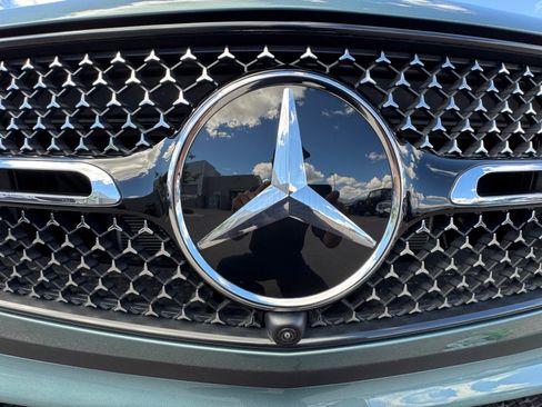 Used 2026 Mercedes-Benz GLC 300 4MATIC image 23