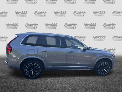 Used 2026 Volvo XC90 B5 Ultra AWD/4WD image 11