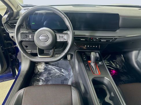 Used 2025 Nissan Kicks SR w/ Interior Electronics Package image 17