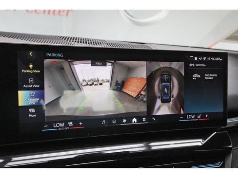 Used 2025 BMW 530i RWD image 29