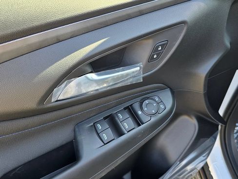 New 2026 Buick Envista Sport Touring w/ Convenience I Package FWD image 13