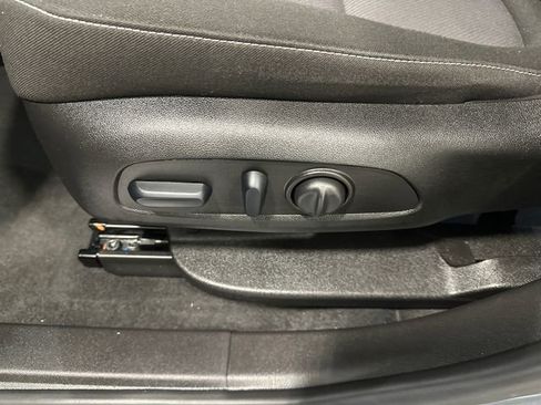 Used 2025 Chevrolet Blazer LT w/ Midnight/Sport Edition image 29