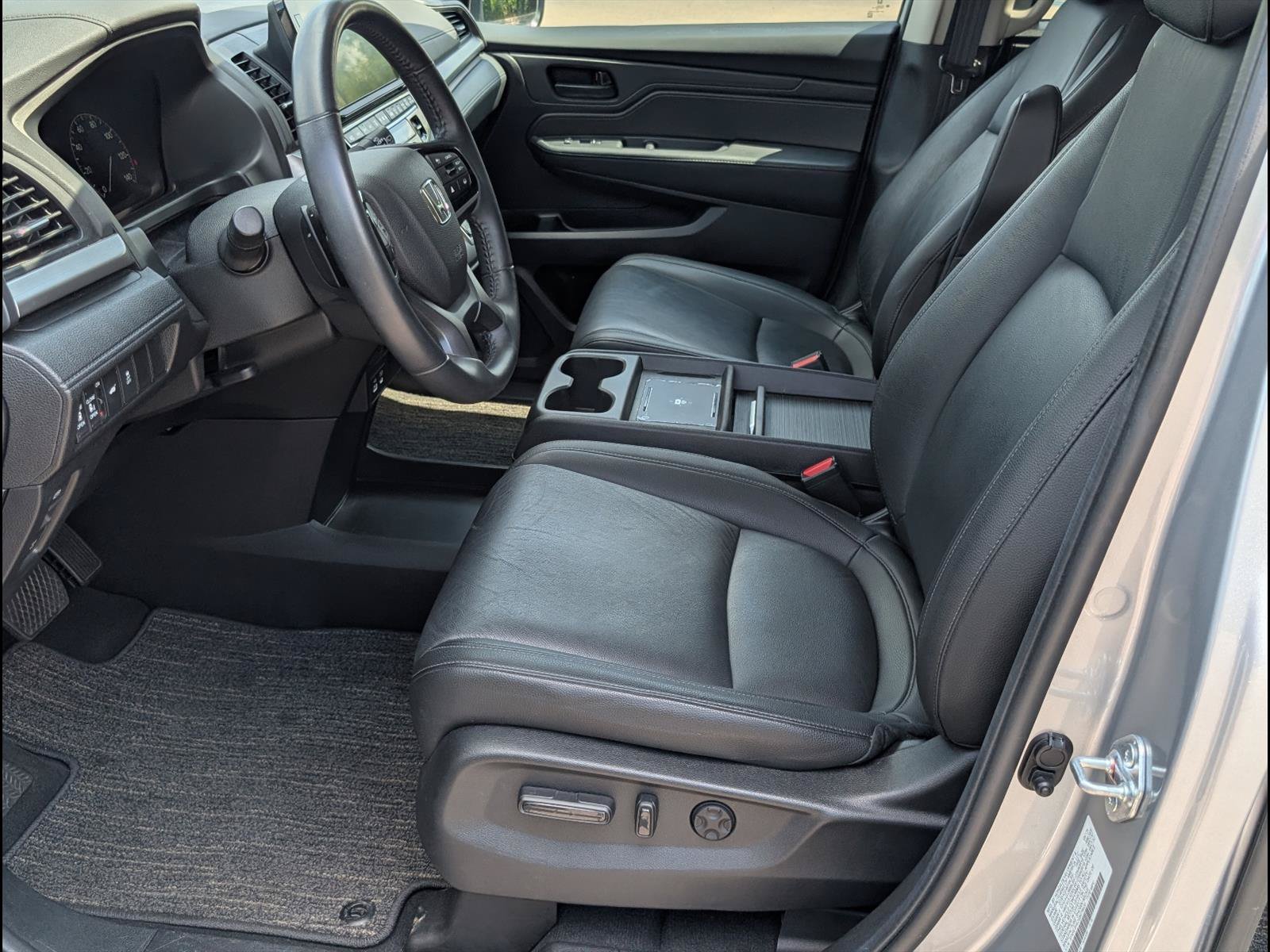 Certified 2025 Honda Odyssey EX-L image 15