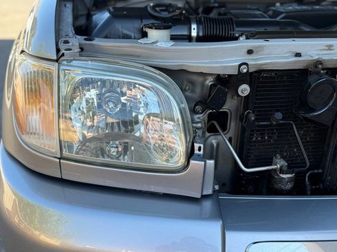 Used 2005 Toyota Tundra SR5 image 12