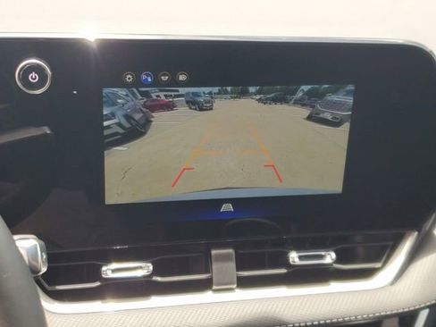 Used 2026 Chevrolet Equinox LT FWD image 26