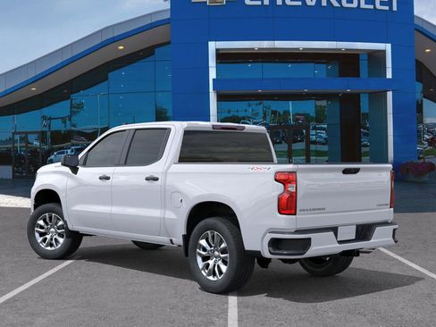 New 2026 Chevrolet Silverado 1500 Custom image 3