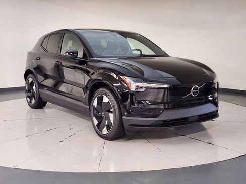 New 2026 Volvo EX30 Ultra w/ Protection Package image 7
