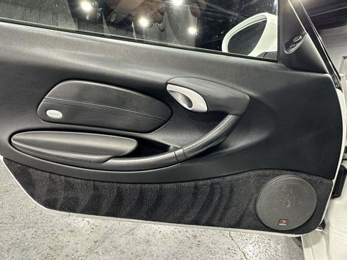 Used 2003 Porsche Boxster RWD image 13