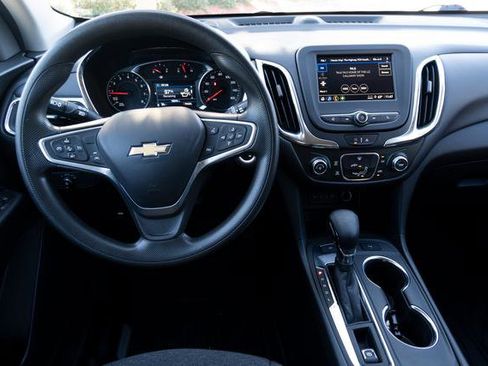 Used 2023 Chevrolet Equinox LT w/ LPO, Floor Liner Package image 11