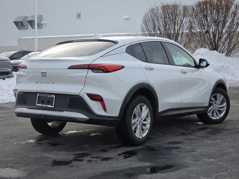 Certified 2024 Buick Envista Preferred w/ Convenience I Package image 19