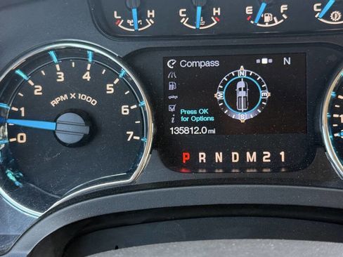 Used 2014 Ford F150 XLT w/ XLT Chrome Package image 13