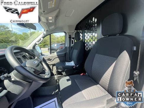 Used 2025 Ford Transit 250 Low Roof w/ Exterior Upgrade Package RWD image 23