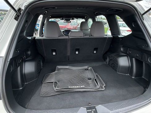 Used 2025 Subaru Forester image 13